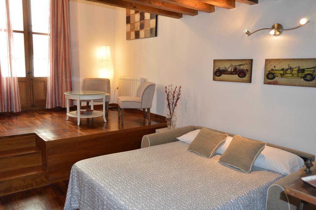 Apartamentos Nuncio Viejo Toledo Zimmer foto