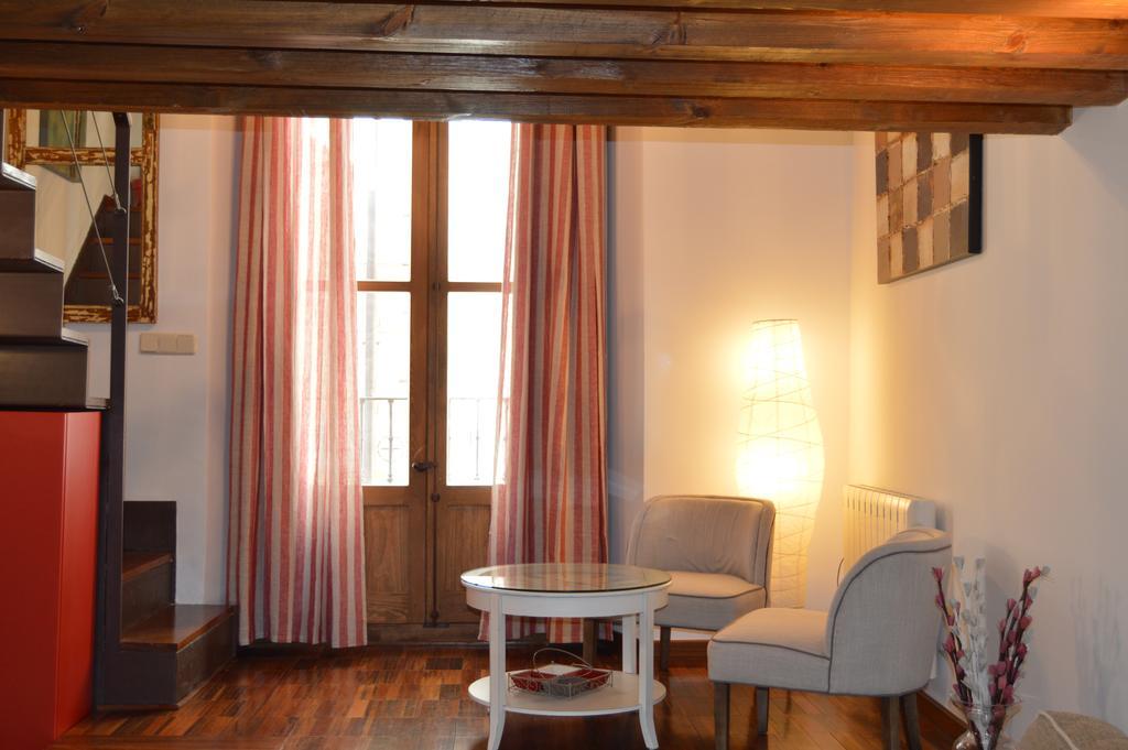 Apartamentos Nuncio Viejo Toledo Zimmer foto