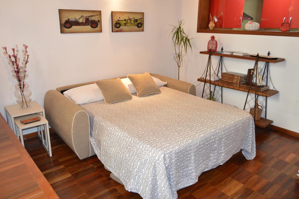 Apartamentos Nuncio Viejo Toledo Zimmer foto