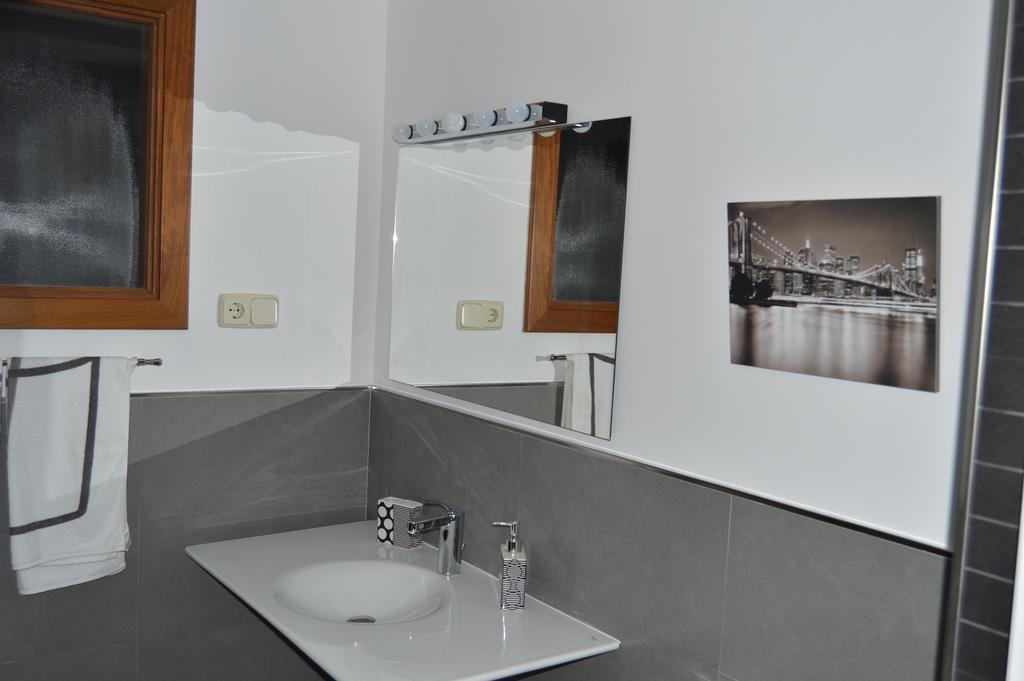 Apartamentos Nuncio Viejo Toledo Zimmer foto